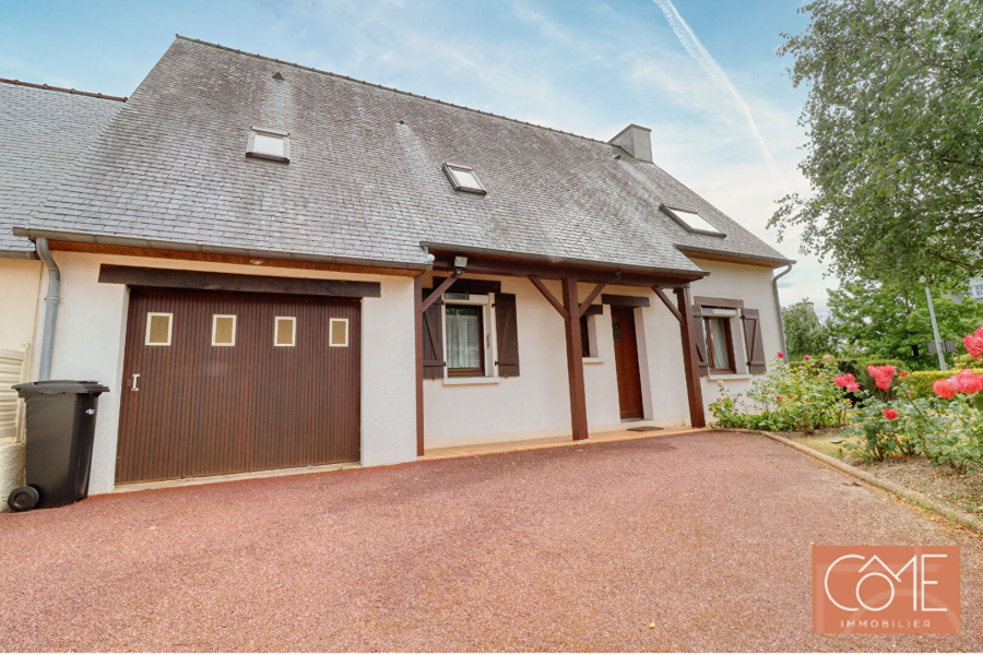 Maison 6 pièces 130 m² · à Vezin-le-Coquet · 130 m² · 323 020 €